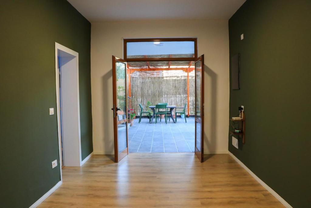 Albora Guest House Fier Dış mekan fotoğraf